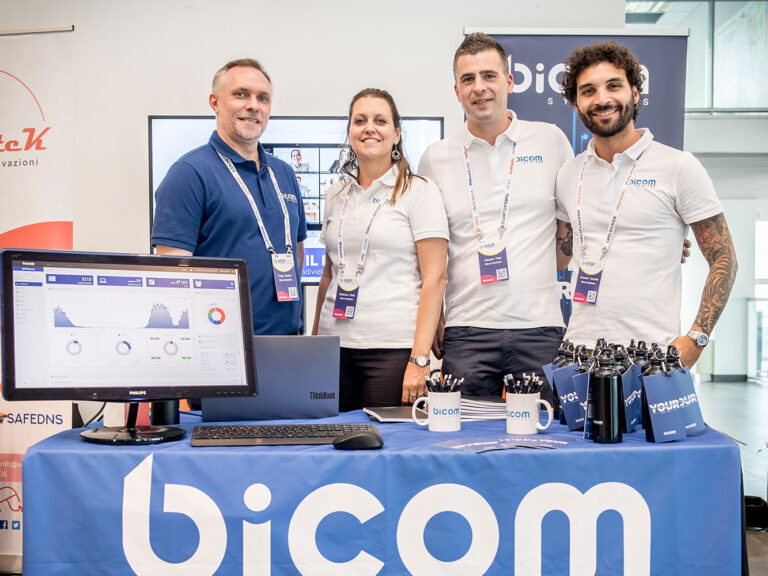 MSP Day Stand Bicom